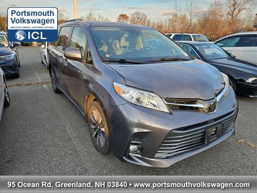 2018 Toyota Sienna XLE