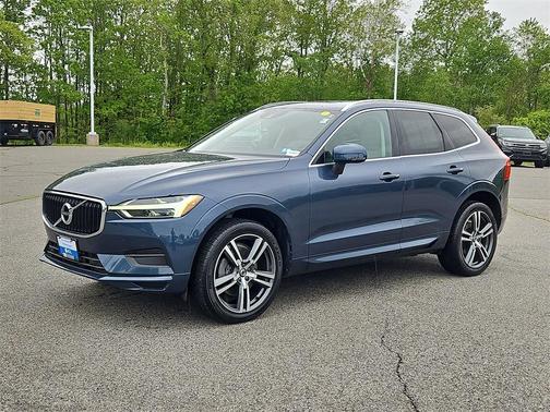 2020 Volvo XC60 T6 Momentum