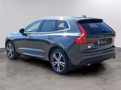 2018 Volvo XC60 T6 Momentum