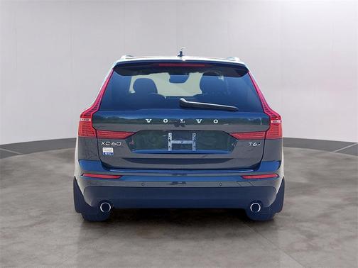 2018 Volvo XC60 T6 Momentum