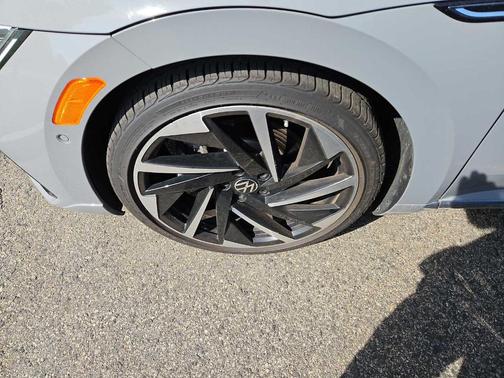 Moonstone Gray 2022 Volkswagen Arteon 2.0T SEL Premium R-Line
