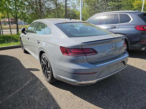Moonstone Gray 2022 Volkswagen Arteon 2.0T SEL Premium R-Line