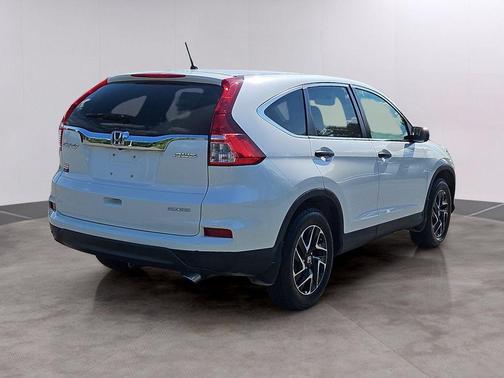 White Diamond Pearl 2016 Honda CR-V SE