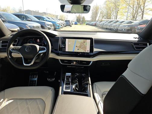 2025 Volkswagen Atlas Cross Sport 2.0T SEL Premium R-Line