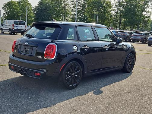 2015 MINI Hardtop Cooper S