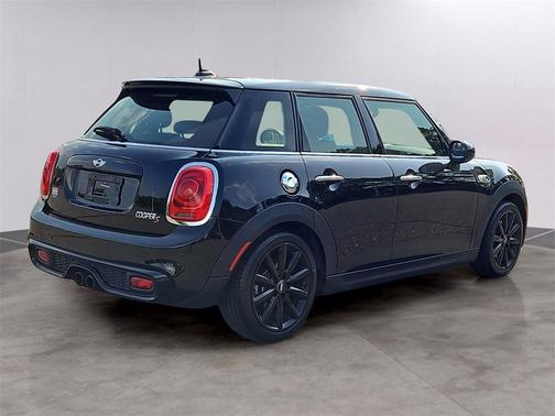 2015 MINI Hardtop Cooper S