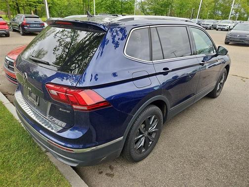 2024 Volkswagen Tiguan 2.0T SE
