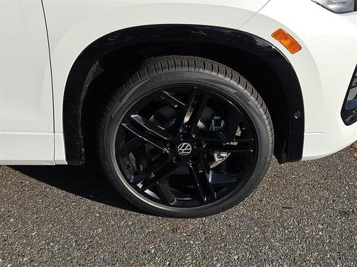 2025 Volkswagen Tiguan 2.0T SE R-Line Black