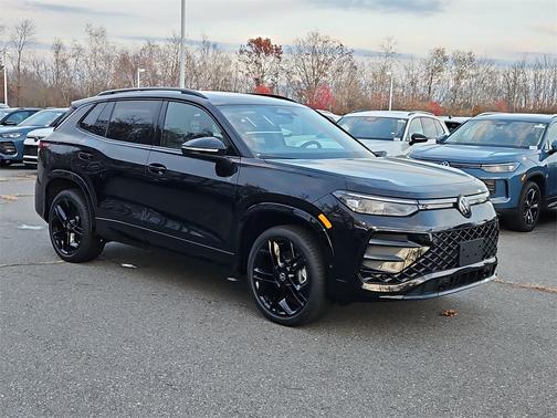 2026 Volkswagen Tiguan 2.0T SE R-Line Black