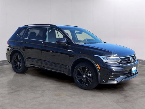 2024 Volkswagen Tiguan 2.0T SE R-Line Black