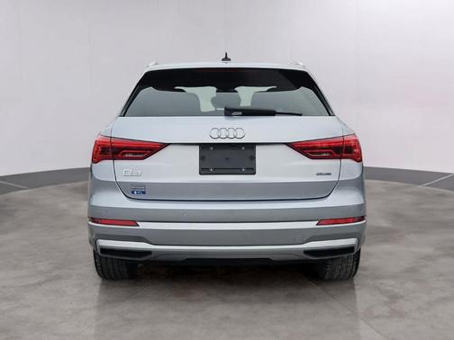 2020 Audi Q3 45 Premium