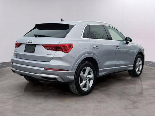 2020 Audi Q3 45 Premium