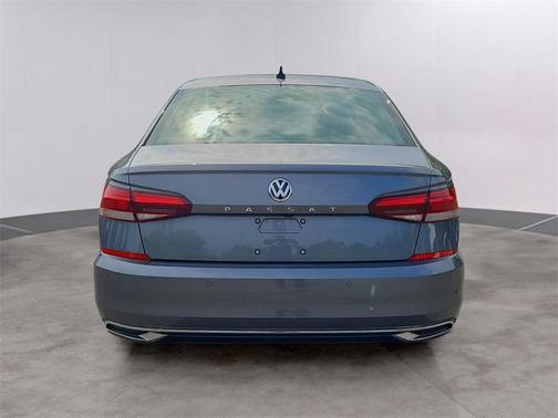 2020 Volkswagen Passat 2.0T SEL