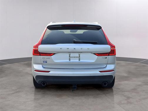 2019 Volvo XC60 T5 Momentum