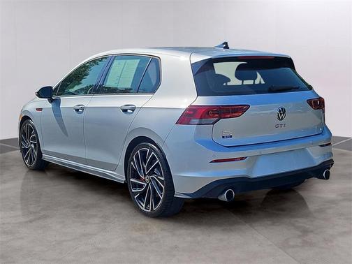 2024 Volkswagen Golf GTI 2.0T Autobahn