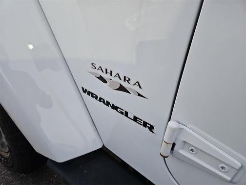 2017 Jeep Wrangler Sahara