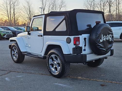 2017 Jeep Wrangler Sahara
