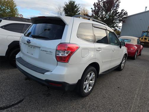 2014 Subaru Forester 2.5i Touring