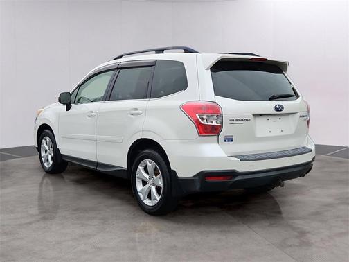 2014 Subaru Forester 2.5i Touring