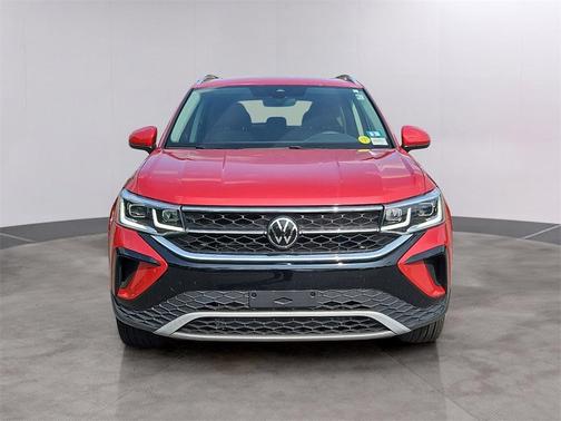 2024 Volkswagen Taos 1.5T SEL