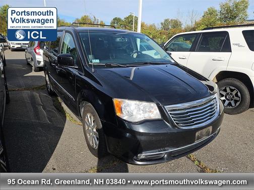 2014 Chrysler Town & Country Touring