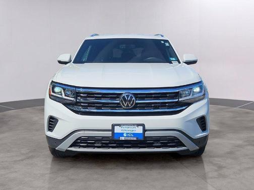 Pure White 2023 Volkswagen Atlas Cross Sport 2.0T SE w/Technology