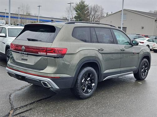 2025 Volkswagen Atlas 2.0T Peak Edition