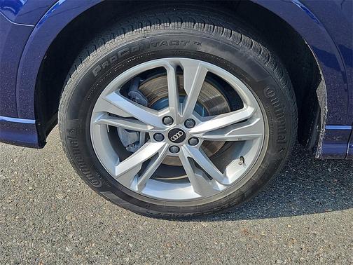 2023 Audi Q3 45 S line Premium
