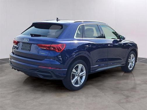 2023 Audi Q3 45 S line Premium