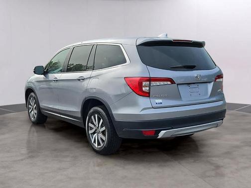 Lunar Silver Metallic 2020 Honda Pilot EX-L