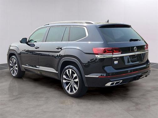 2022 Volkswagen Atlas 3.6L SEL Premium R-Line