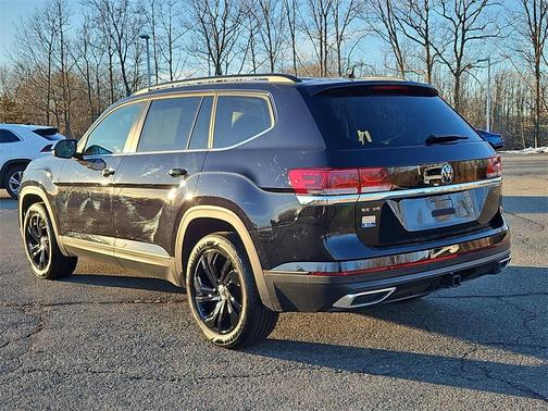 2023 Volkswagen Atlas 3.6L SE w/Technology