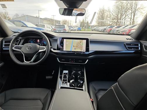 2025 Volkswagen Atlas Cross Sport 2.0T SEL