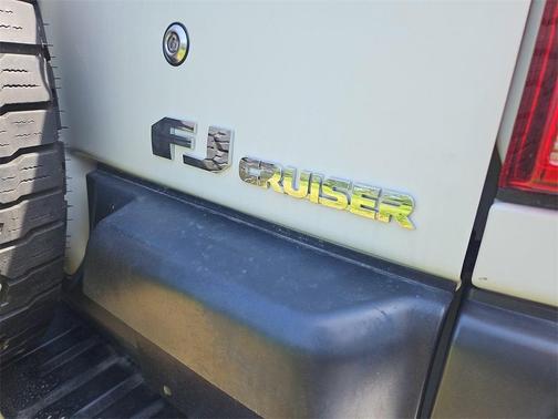 2011 Toyota FJ Cruiser Base