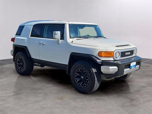 2011 Toyota FJ Cruiser Base