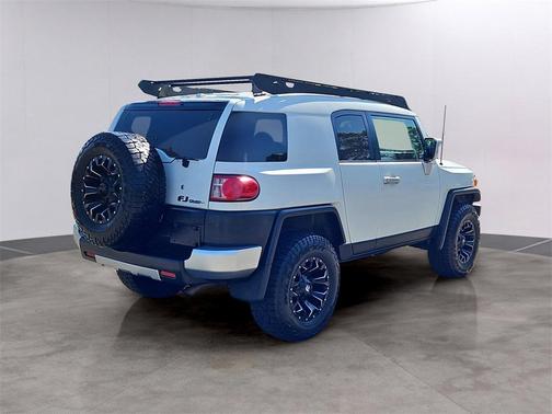 2011 Toyota FJ Cruiser Base