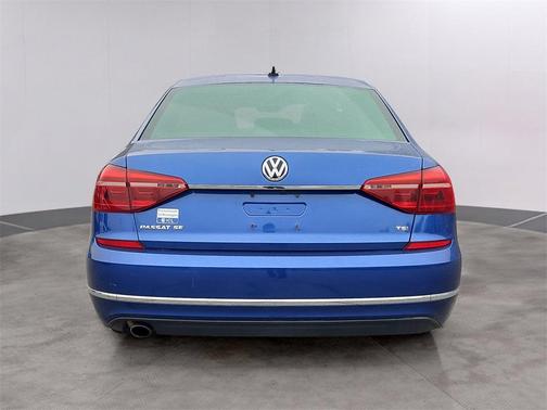 2017 Volkswagen Passat 1.8T SE