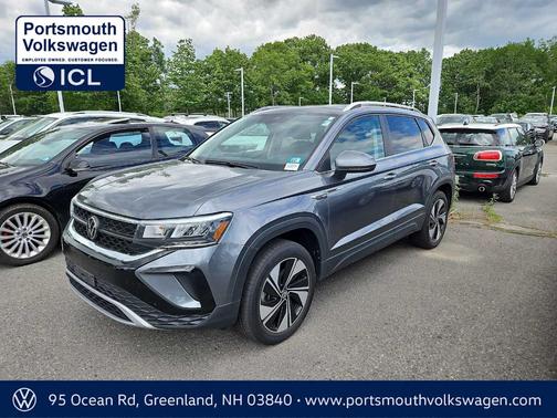 Platinum Gray Metallic 2024 Volkswagen Taos 1.5T SE