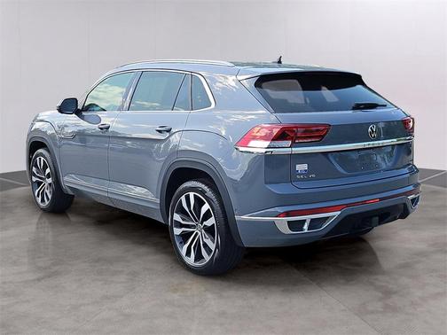 2022 Volkswagen Atlas Cross Sport 3.6L V6 SEL Premium R-Line