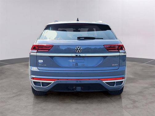 2022 Volkswagen Atlas Cross Sport 3.6L V6 SEL Premium R-Line