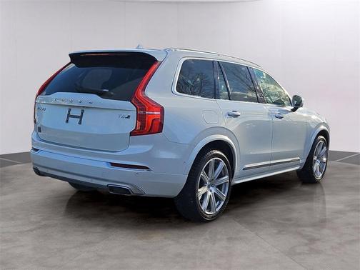 2019 Volvo XC90 T6 Inscription