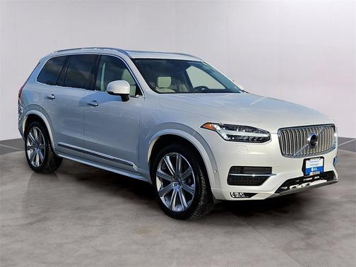 2019 Volvo XC90 T6 Inscription