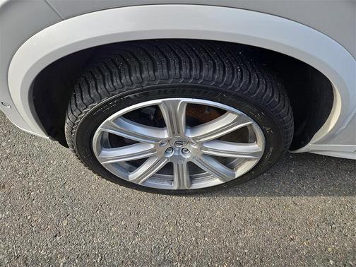 2019 Volvo XC90 T6 Inscription