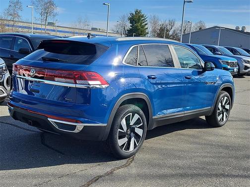2025 Volkswagen Atlas Cross Sport 2.0T SEL