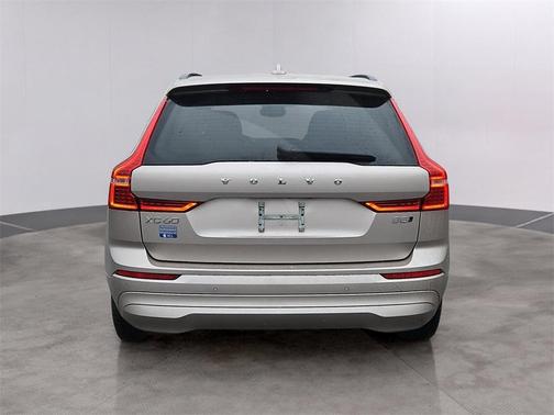 2023 Volvo XC60 B5 Core
