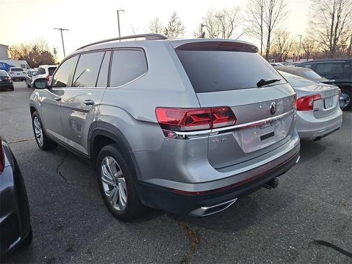 2022 Volkswagen Atlas 3.6L SE w/Technology