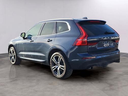 2020 Volvo XC60 T6 Momentum