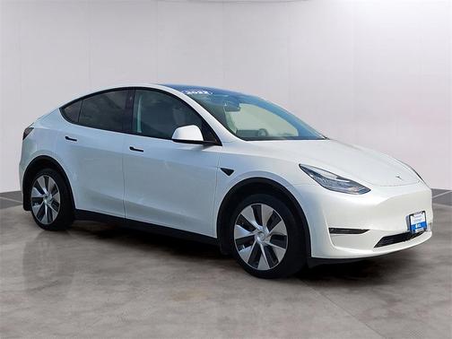 2022 Tesla Model Y Long Range