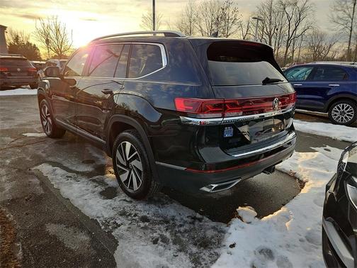 2025 Volkswagen Atlas 2.0T SEL