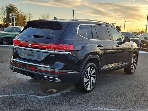 2025 Volkswagen Atlas 2.0T SEL